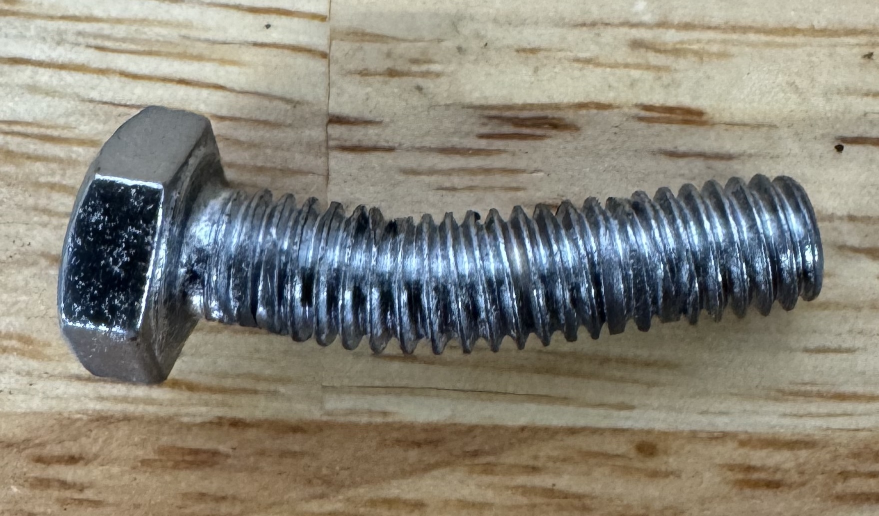 bent jaw puller bolt